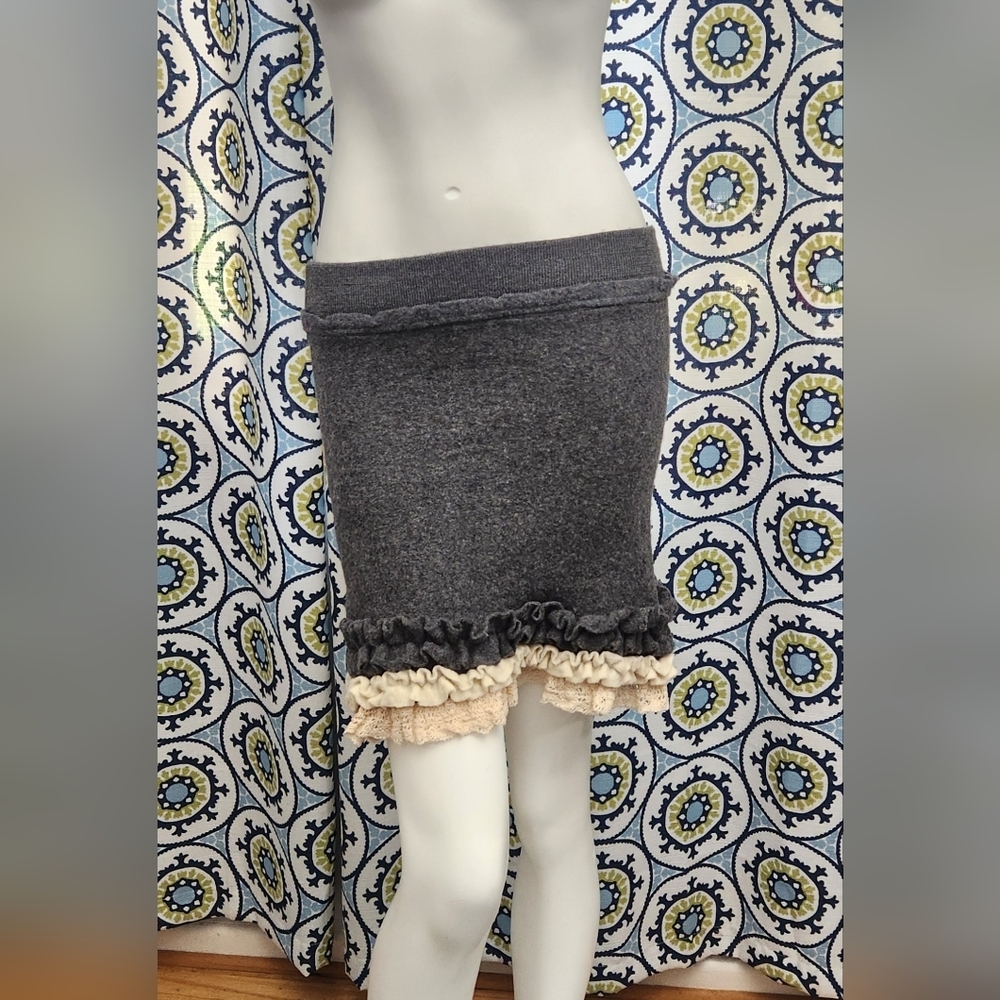 Girls From Savoy Wool Skirt